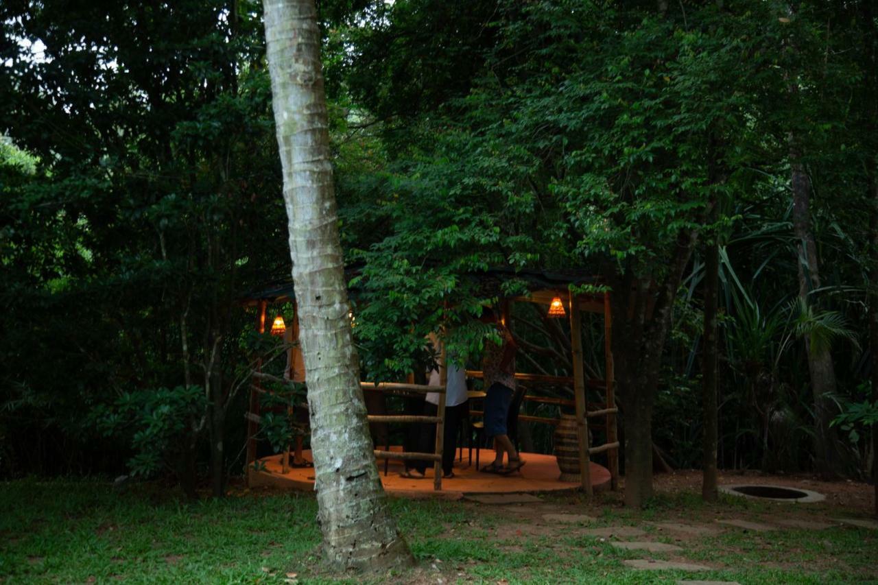 Orchid Trails Resort สุลต่านบาเทรี ภายนอก รูปภาพ
